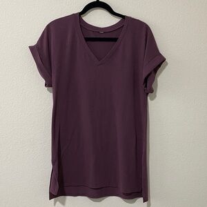 Small Women's Purple V-Neck Top Tshirt